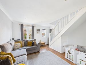 Lounge- click for photo gallery